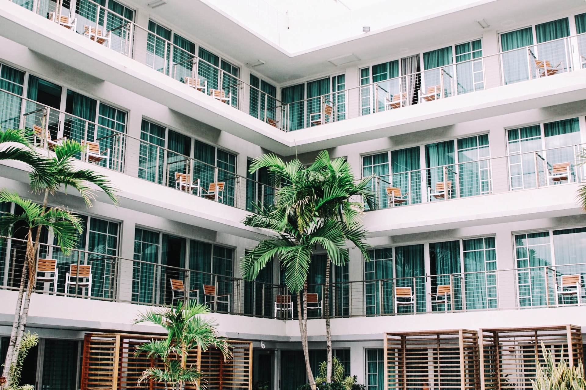 Exterior photograph by Francesca Saraco